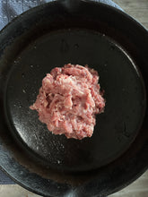 Load image into Gallery viewer, Ground Chicken Farm Blend (1 pound)

